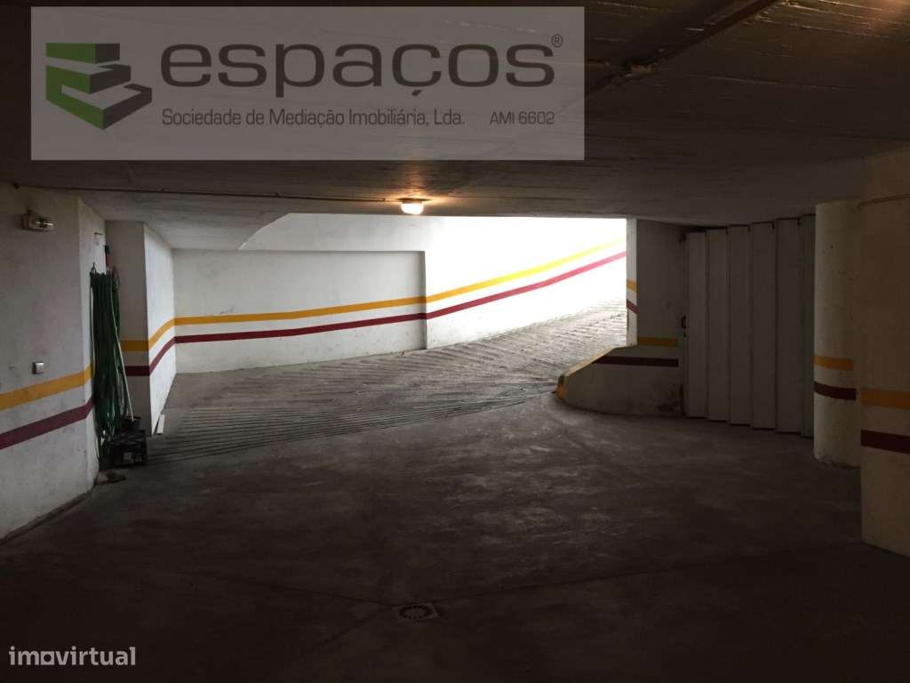 Garagem para venda na Carapalha - Grande imagem: 4/4