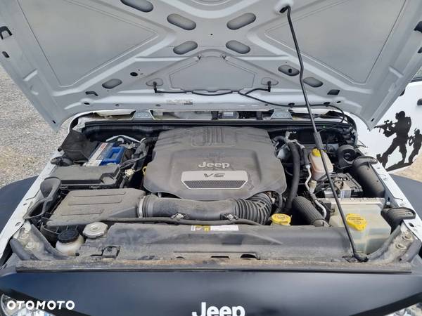 Jeep Wrangler 3.6 Rubicon - 21