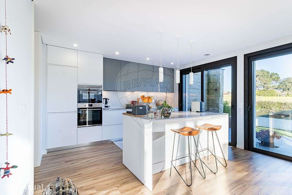 Moradia T3 para venda-12