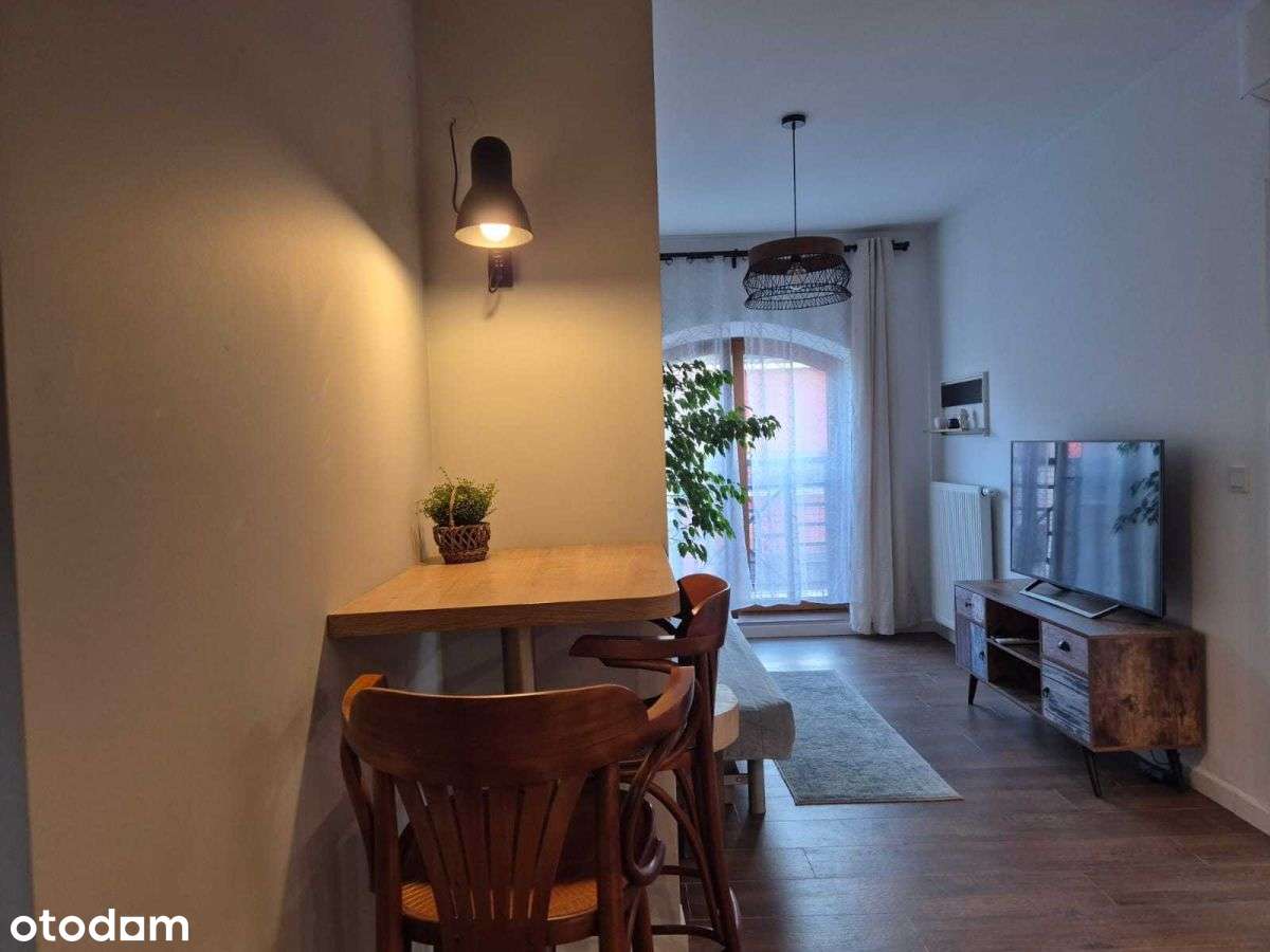 Wrocław, Różanka, kameralne osiedle, 2-9