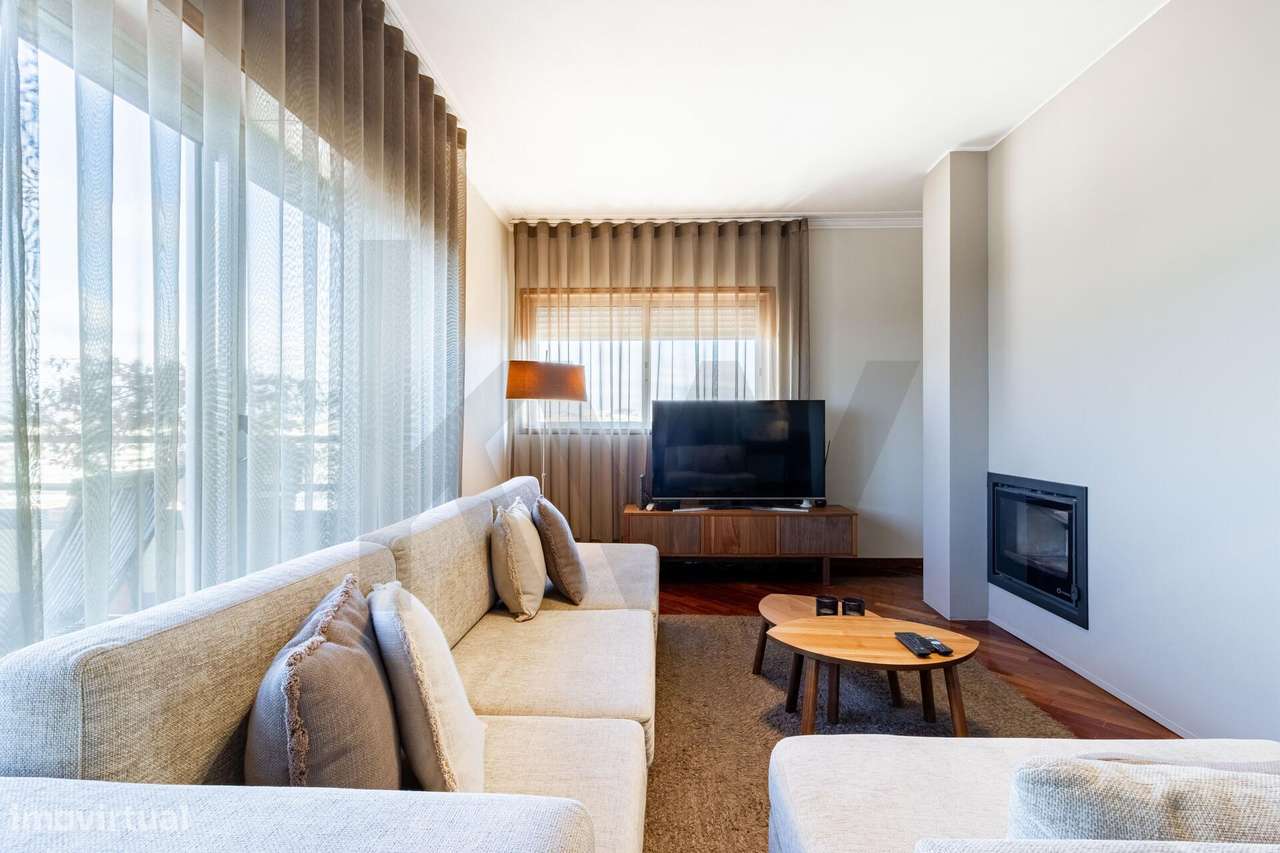 Apartamento T4+2 Duplex Único no Coração de São João da Madeira - Grande imagem: 5/45