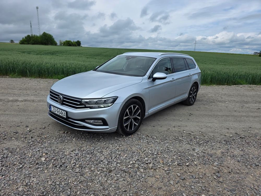 Volkswagen Passat B8 2.0 TDI SCR DSG 4Motion Business 2022
