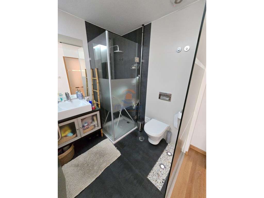 Apartamento T2 PREMIUM com Terraço, BOX e Arrecadação | Urbanização...-30