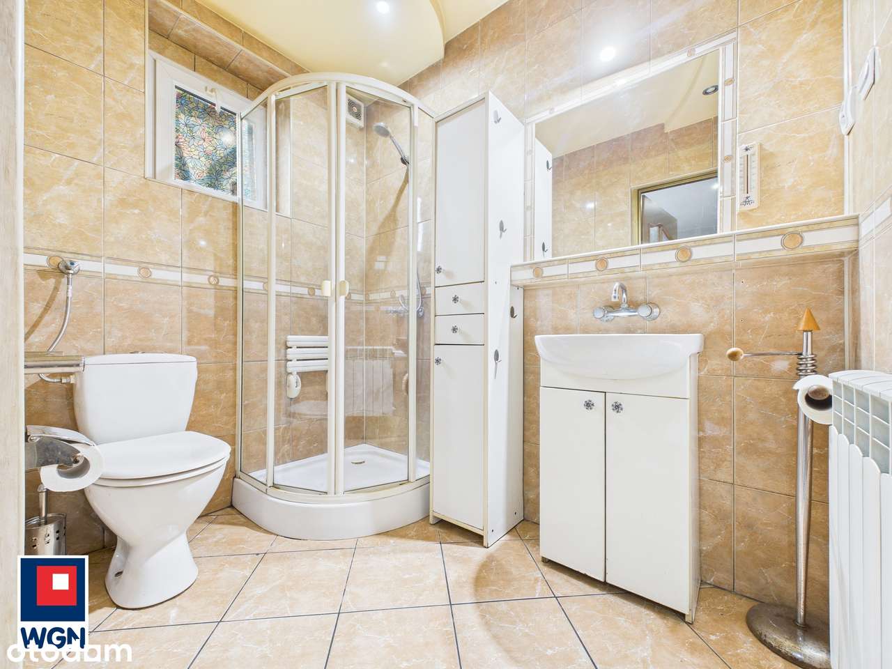 Atrakcyjny dom w spokojnej dzielnicy miasta z dużą działką w Kościanie-11