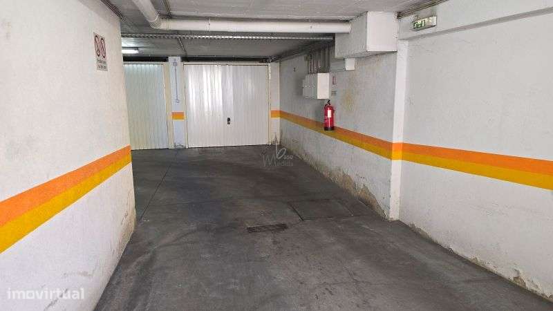 T2 com Terraço, Garagem e arrecadação-29