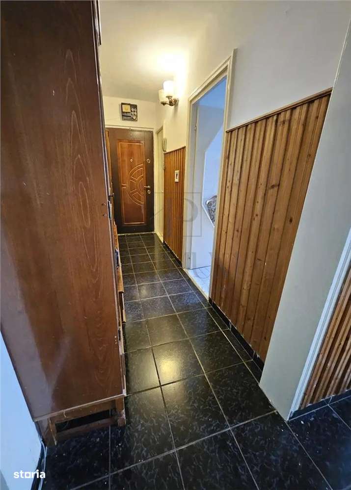 Steaua - 2 Camere - Centrala termica proprie - Etaj 1 - Decomandat - Imagine principală: 4/8