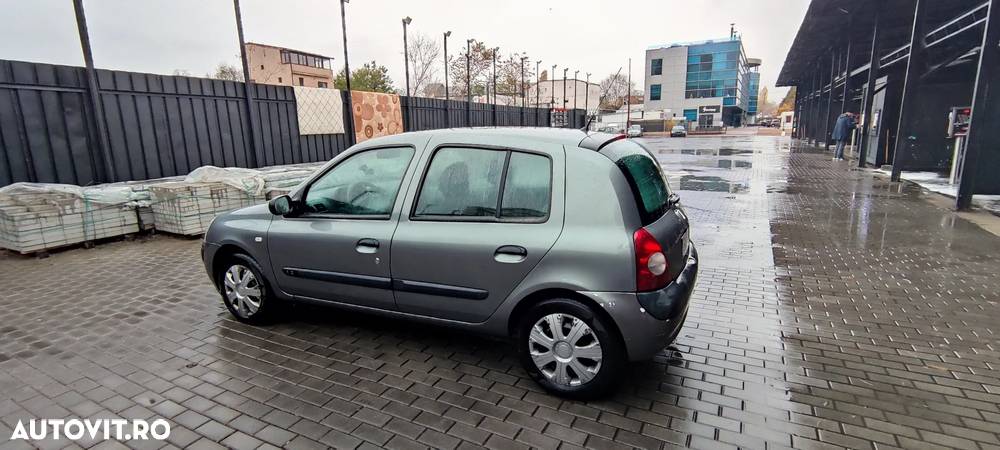 Renault Clio 1.2 Campus Authentique - 12