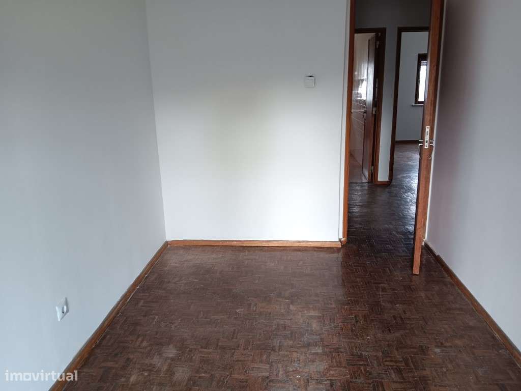 T2 Bairro Augusto Castro - Oeiras - Grande imagem: 2/27