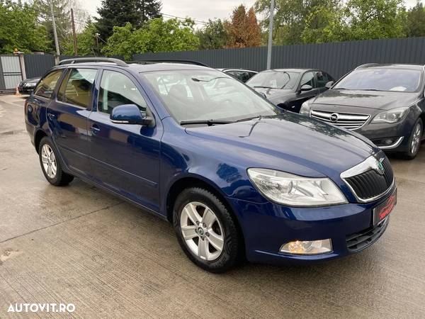 Skoda Octavia Combi 1.2 TSI Active - 2