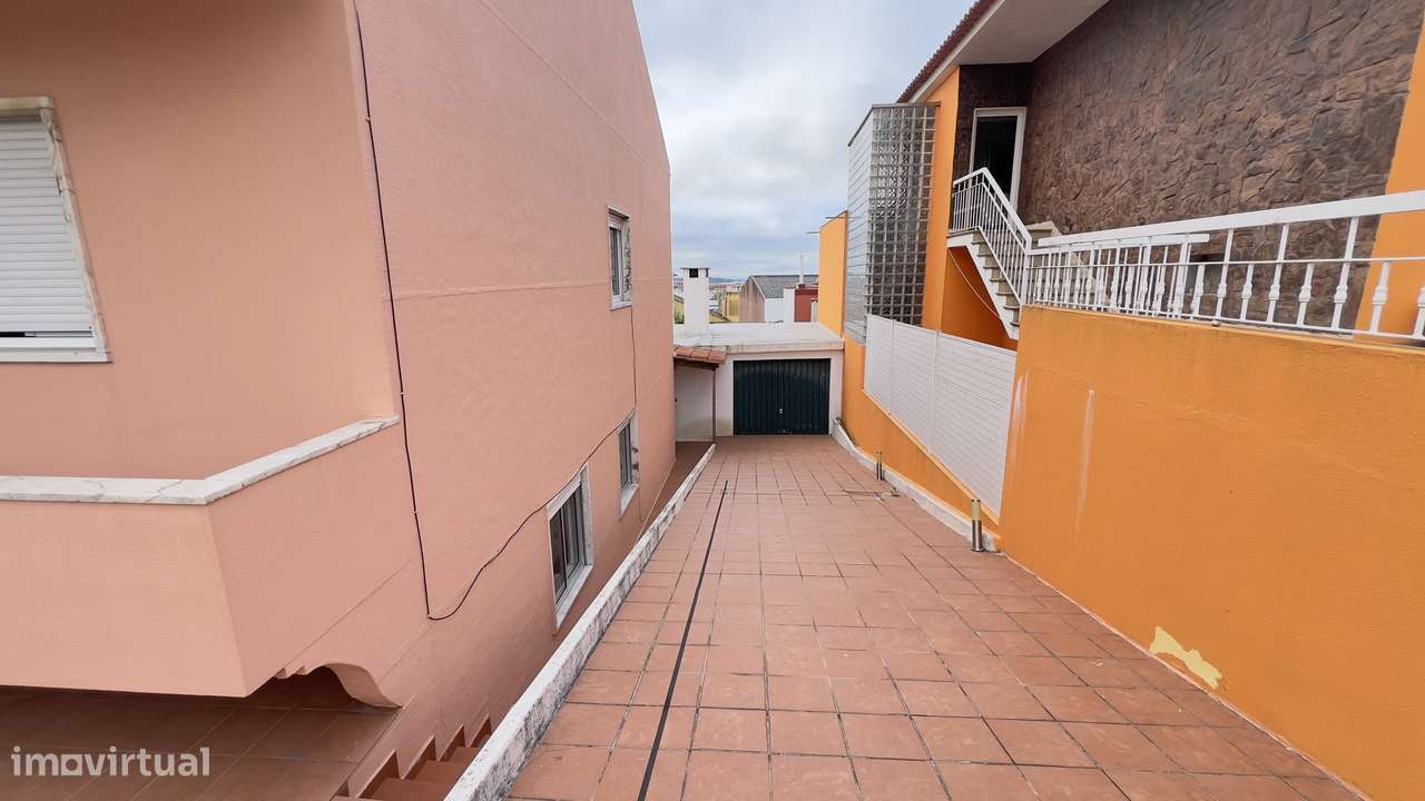 Moradia V6-4