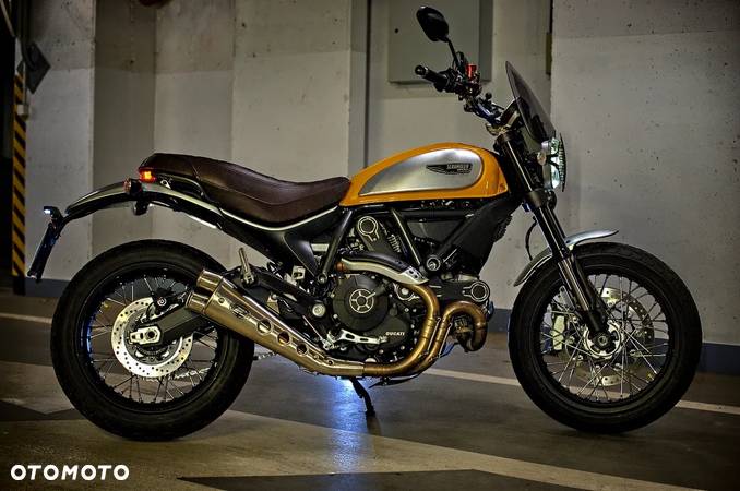 Ducati Scrambler - 2