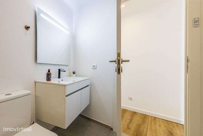 MORADIA T2 + QUINTAL + TERRAÇO – TOTALMENTE REMODELADA CENTRO CARTAXO-17