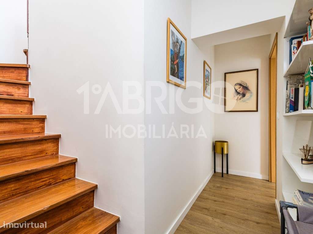 T4 Duplex no centro da Marinha Grande-6