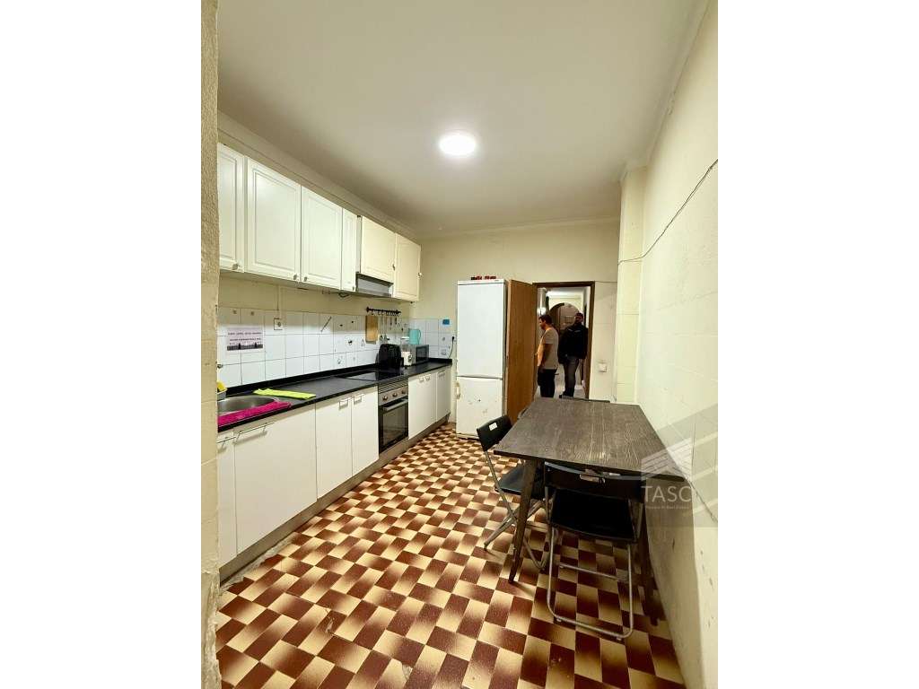 Apartamento T5 para rentabilidade-3