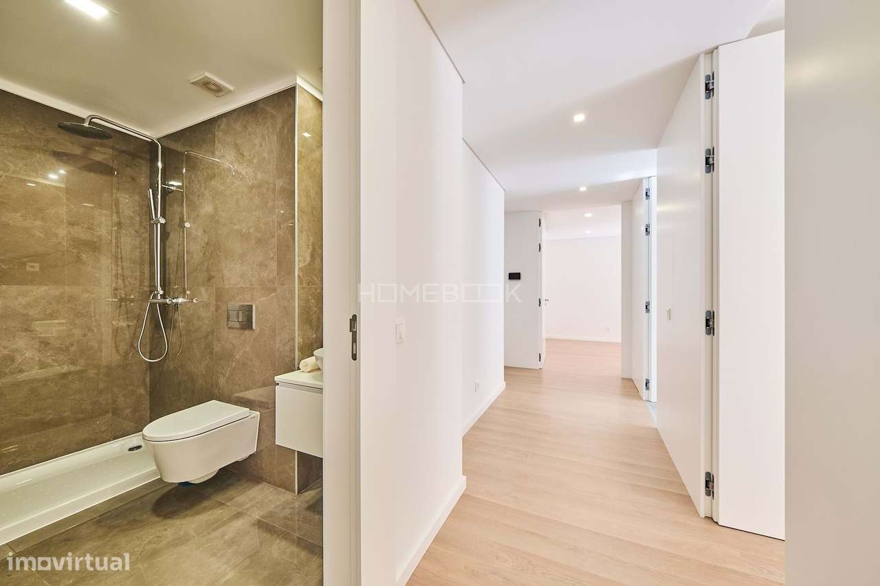 T2 no Neudel: Conforto Moderno com Vida de Bairro à Porta-12