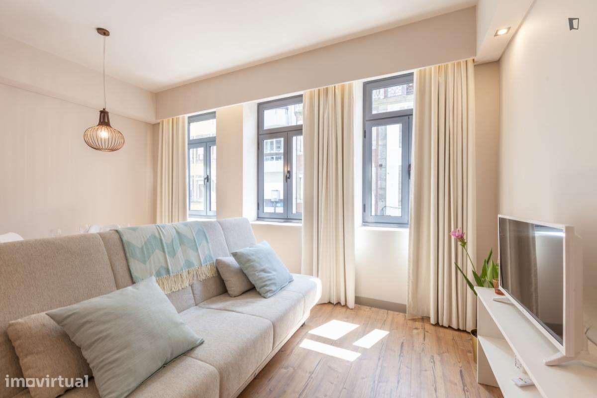 Apartamento com 1 quartos - localizado em Santo Ildefonso Porto - Grande imagem: 5/7