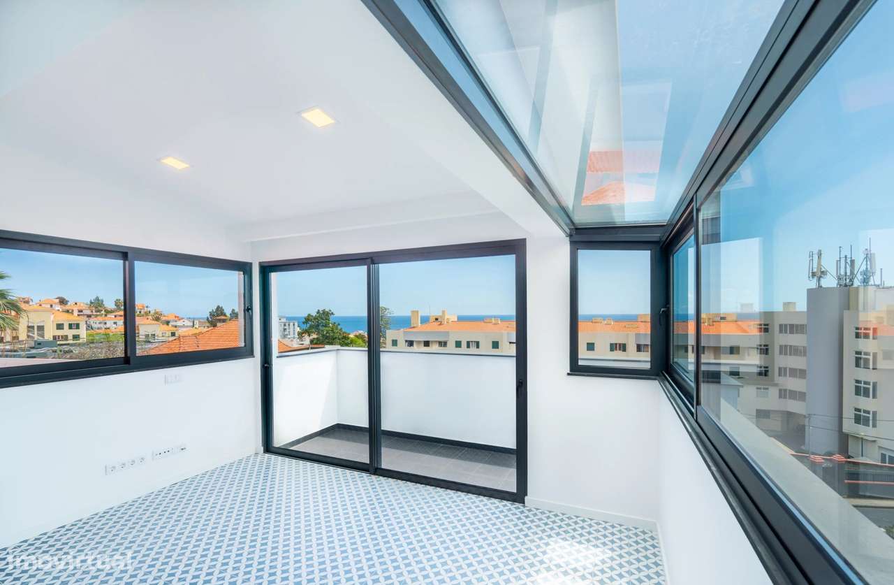 Penthouse T2 em Venda no Coração do Funchal - Grande imagem: 4/24