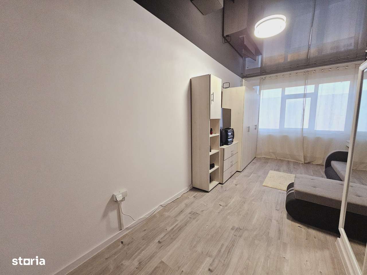 Garsoniera la cheie, zona Port - Imagine principală: 5/12