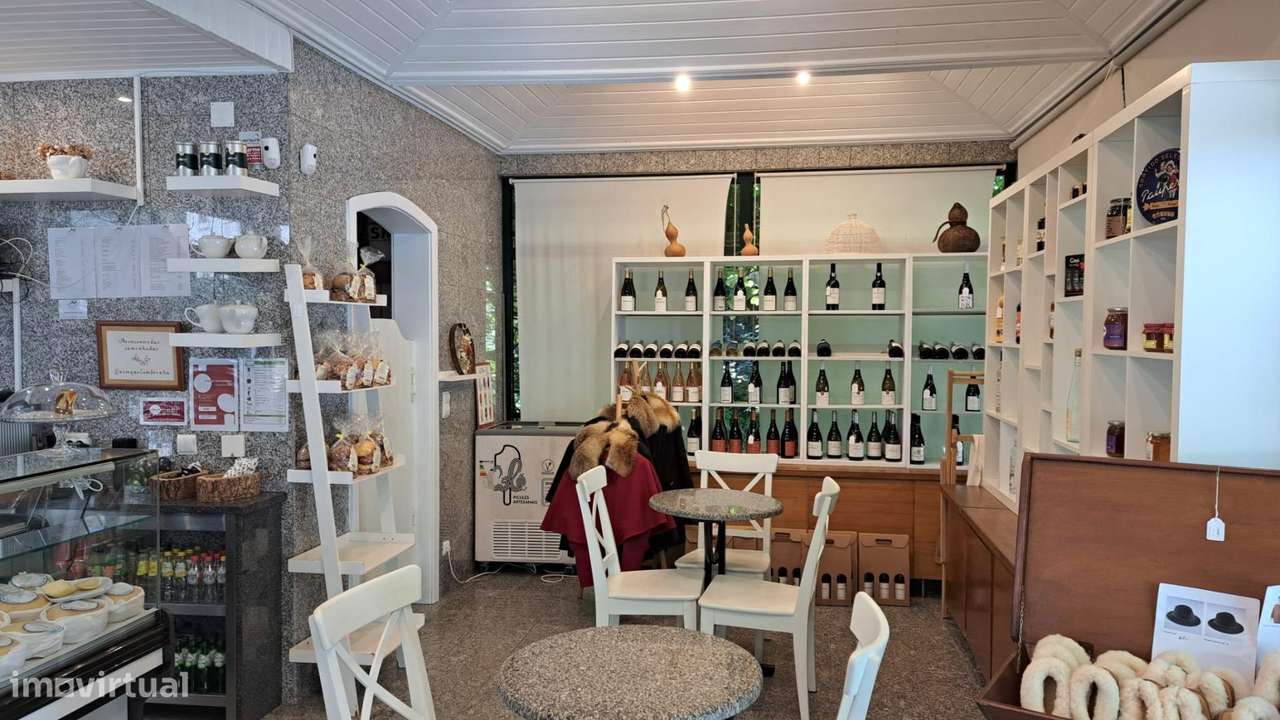 QUIOSQUE COM ESPLANADA TIPICA-11