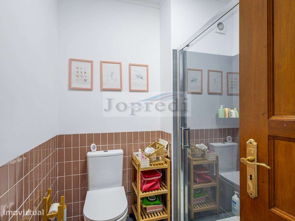 Apartamento T3 com parqueamento para 2 carros e arrecadação, com vi...-17