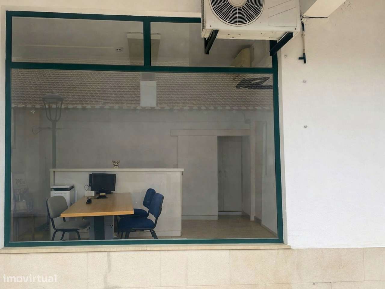 Loja rés do chão, em Salvaterra de Magos - Grande imagem: 4/5