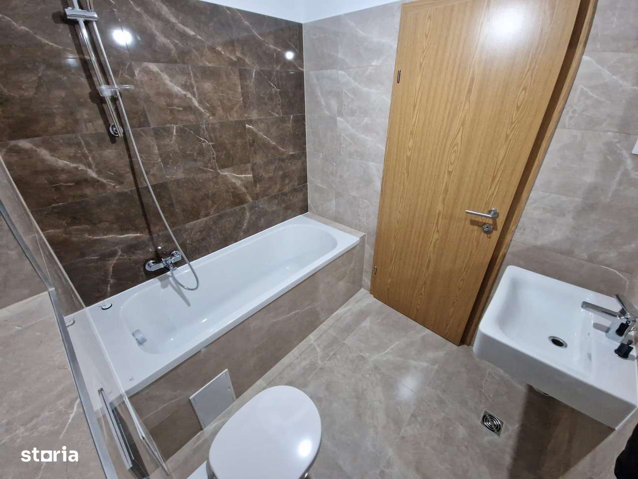 Apartament 2 Camere Nobel Tractoru-1