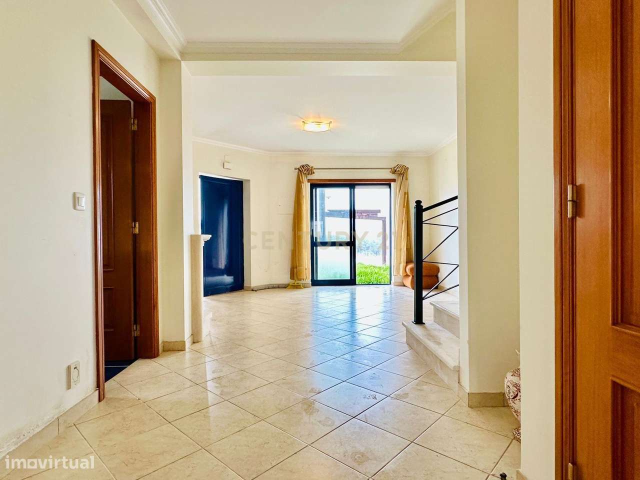 Moradia T2 + 1 inserida num Condomínio fechado em São Bernardino / Pen - Grande imagem: 4/55