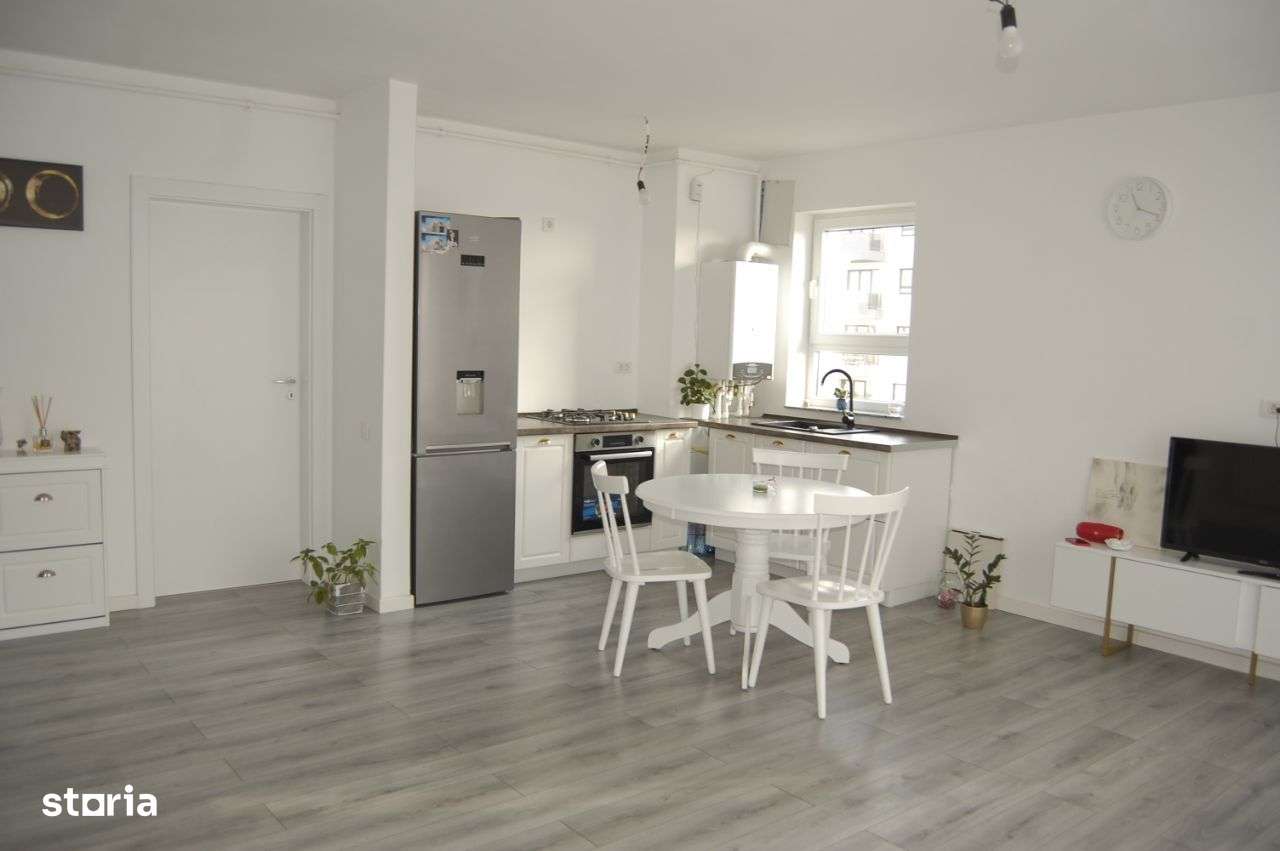 Descoperă eleganța la inălțime în Inima Complexului Maurer!-1