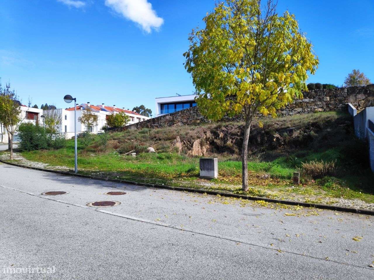 Lote Para Moradia Isolada – Zona Nobre - Grande imagem: 2/9