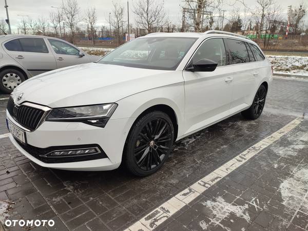 Skoda Superb Combi 2.0 TDI DSG Style - 3