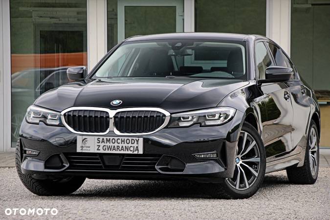 BMW Seria 3 320d Sport Line - 6