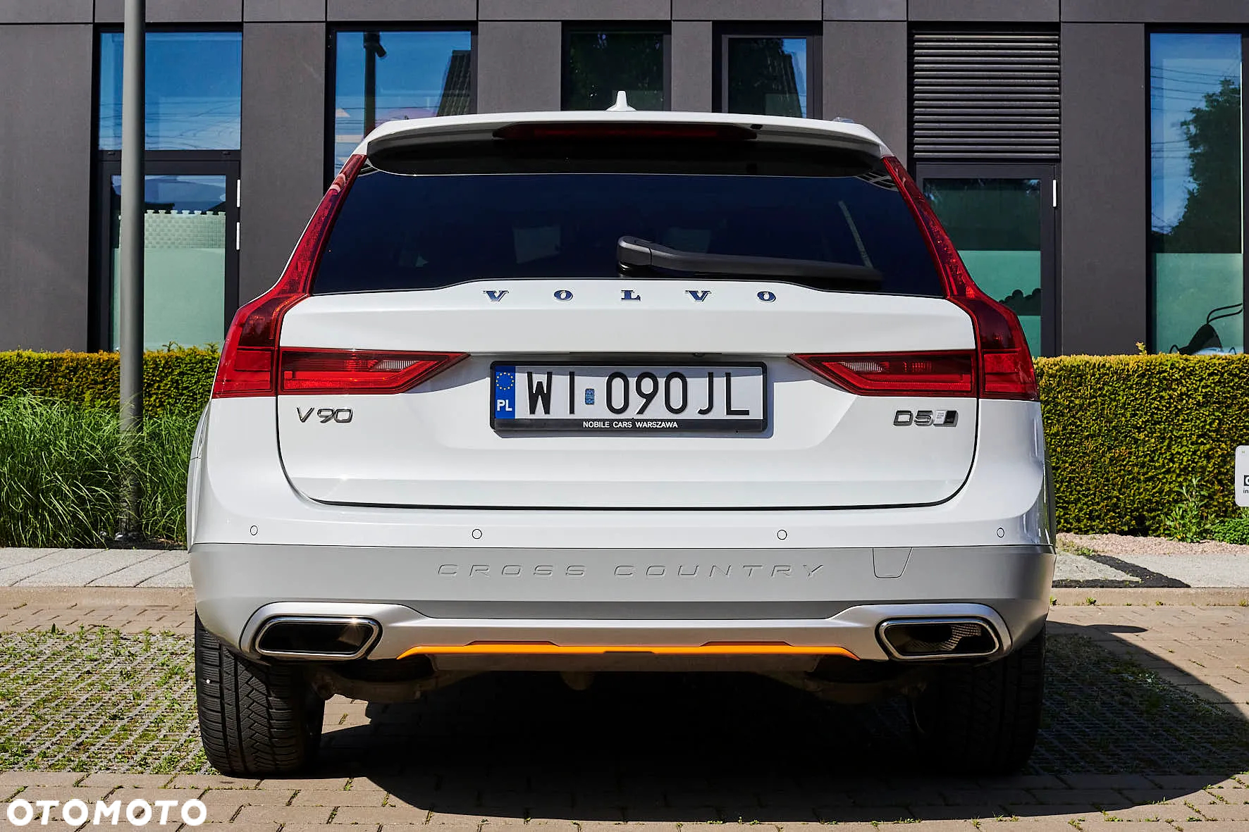 Volvo V90 Cross Country D5 AWD Ocean Race - 8