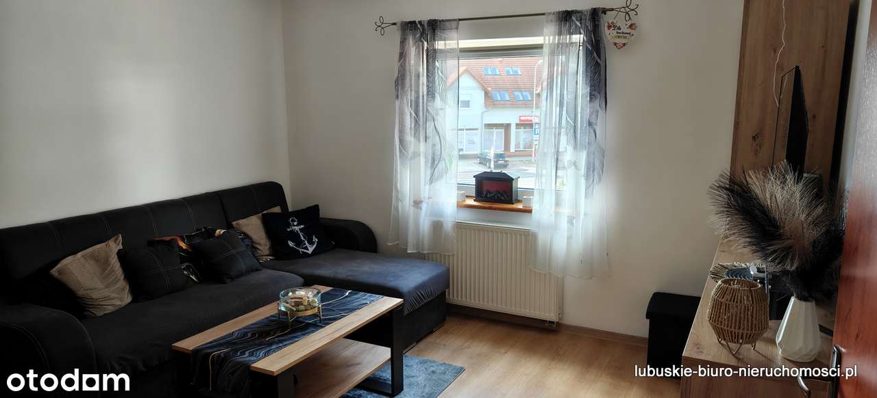 Trzy mieszkania oraz restauracja-13