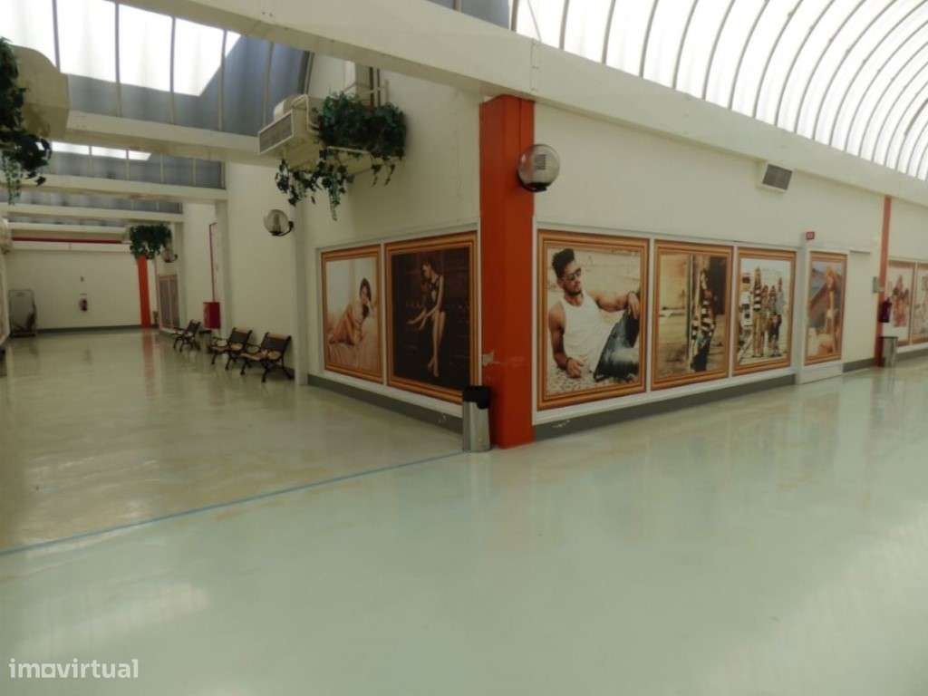 Loja no Retail Park - Pombal Fashion - Grande imagem: 5/8