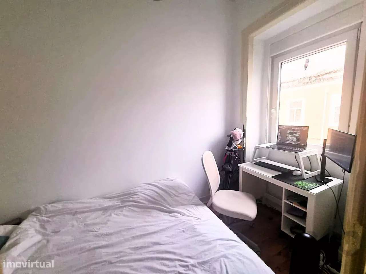 Vende-se apartamento T1+1 em Campo de Ourique - Grande imagem: 5/11