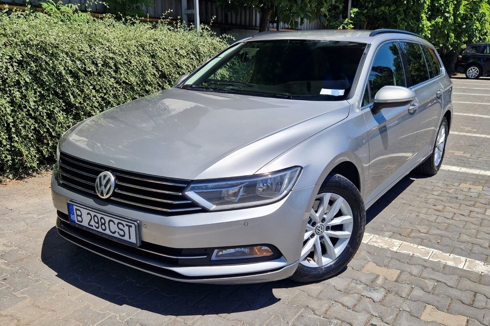 Volkswagen Passat B8 [2014 - Prezent] 1.6 TDI R Executive 2016