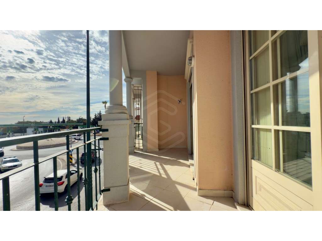 Apartamento T2 com excelente localização, em Loulé, Algarve - Grande imagem: 4/28