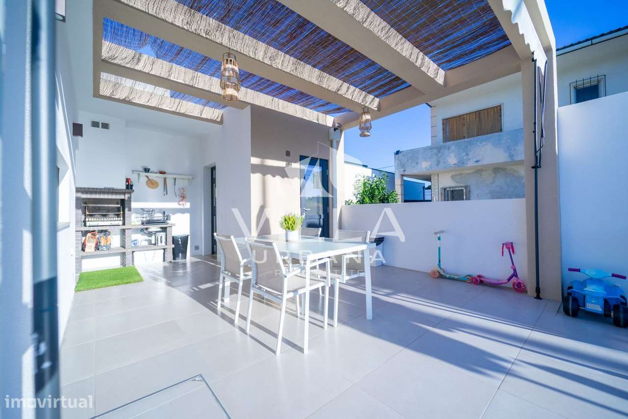 Moradia T4 Térrea | Requinte, Conforto e Exclusividade-43