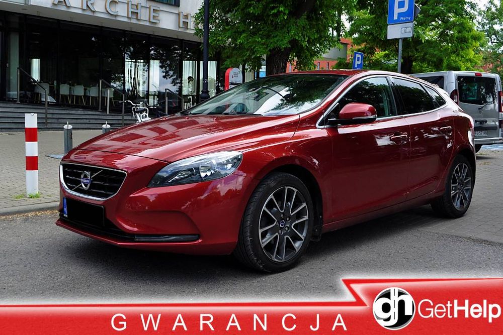 Volvo V40 II D2 Momentum 2015