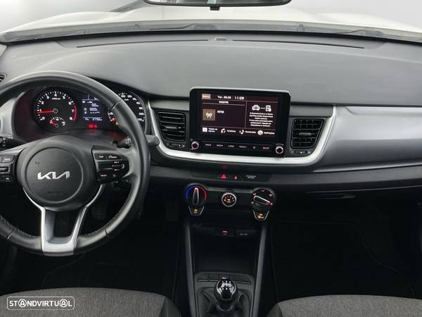 Kia Stonic 1.2 by FILA - 10