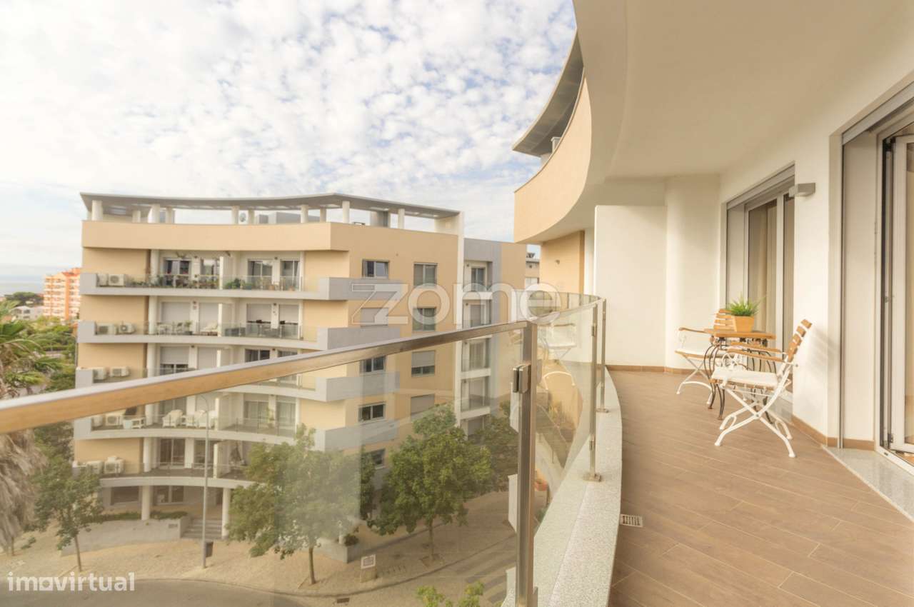 Penthouse T4 com vista mar-7