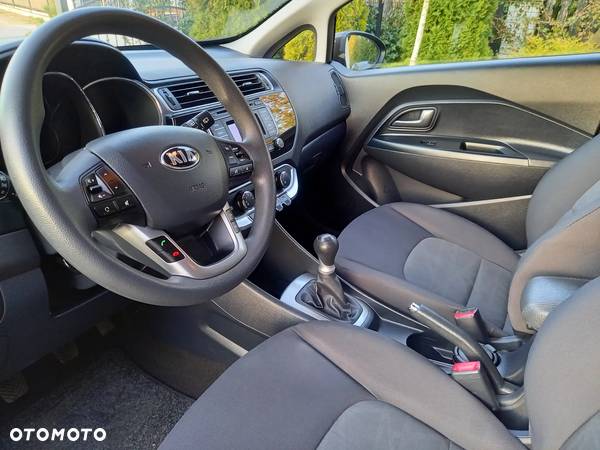 Kia Rio 1.2 XL - 9