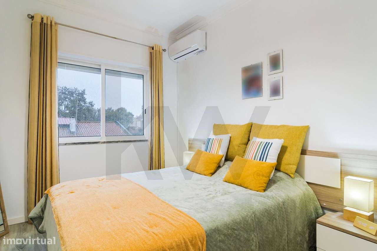 Apartamento T3 Renovado - Amora-16