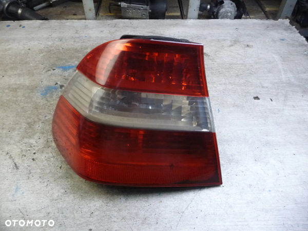 BMW E46 LIFT SEDAN LAMPA LEWY TYŁ TYLNA LEWA - 9