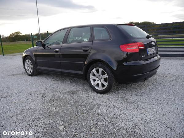 Audi A3 2.0 TDI DPF Attraction - 16