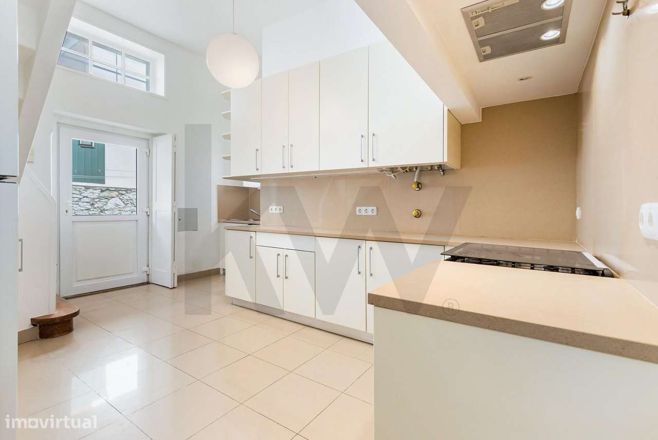 Exclusivo Chalé Octogonal dos Anos 40 no Coração do Triângulo Dourado-25