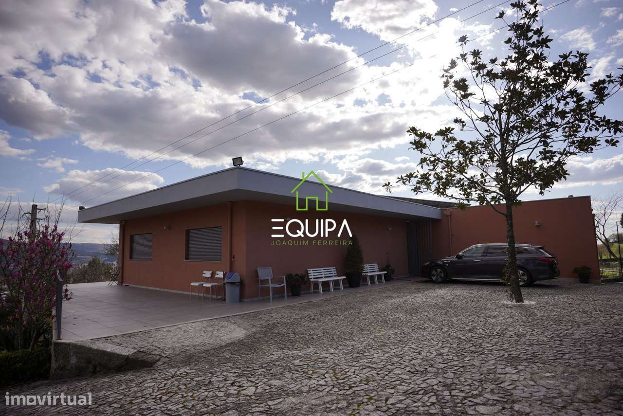 QUINTA COM 5 QUARTOS , + 7000 M2 DE TERRENO+ PISCINA-30