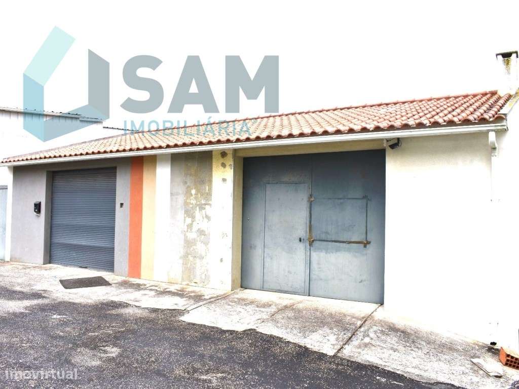 Moradia T4, localizada em Maxial - Grande imagem: 5/25