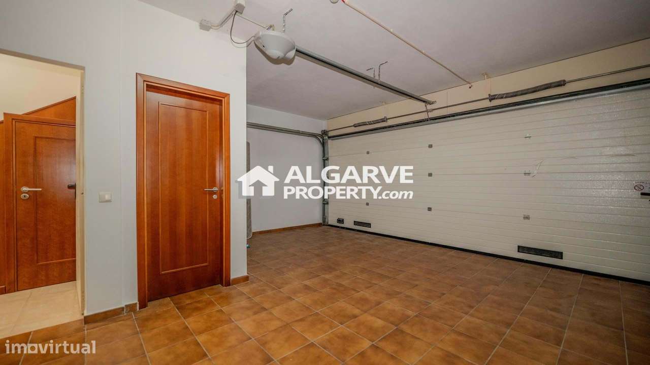 Moradia V4 junto ao Campo de Golfe da Vila Sol, Algarve-29