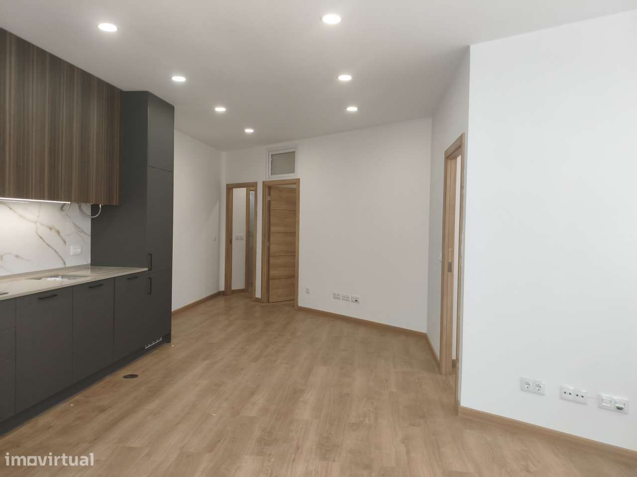 Apartamento T2 Remodelado-7